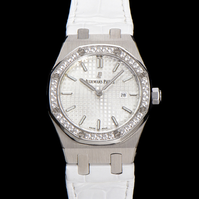 [오데마피게] 여성용 로얄오크 67651ST.ZZ.D011CR.01 악어가죽줄 33mm 쿼츠 무브먼트 화이트 와플 다이얼 aud6517