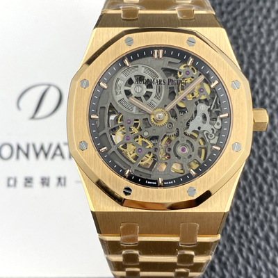 [오데마피게] 남성용 로얄오크 16204OR.OO.1240OR.03 엑스트라 씬 오픈워크 18K 로즈골드 39mm 오토매틱 Cal.7124타입 스켈레톤 다이얼 aud6585