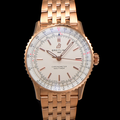 [브라이틀링] 남성용 네비타이머 R17329F41G1R1 크로노그래프 18K 로즈골드 오토매틱 2824 타입 41mm 메탈줄 화이트 다이얼 bre6040