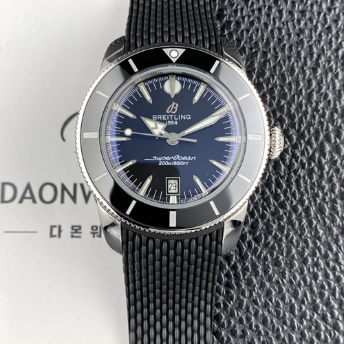 [브라이틀링] 남성용 슈퍼오션 해리티지 42mm 세라믹 베젤 오토매틱 B31타입 블랙 다이얼 bre6077