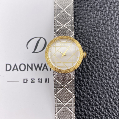 
[디올] 여성용 라디드 사틴 25mm 쿼츠 무브먼트 화이트 자게 다이얼 dio1004