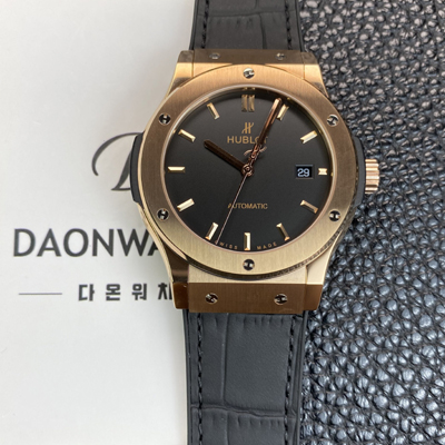 [휴블렛] 남성용 클래식 퓨전 18K 로즈골드 42mm 오토매틱 2892타입 블랙 다이얼 hub2147