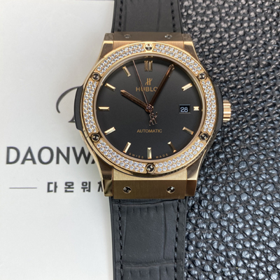 [휴블렛] 남성용 클래식 퓨전 542.OX.1181.LR.1104 18K 로즈골드 42mm 오토매틱 2892타입 블랙 다이얼 hub2148