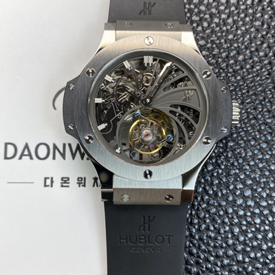 [휴블렛] 남성용 빅뱅 투어빌론 탑재 무브먼트 스켈레톤 다이얼 hub2152