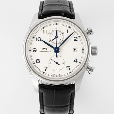 [아이더블유씨] 남성용 포루투기즈 IW390303 크로노그래프 42mm 오토매틱 무브먼트 화이트 다이얼 iwc4098