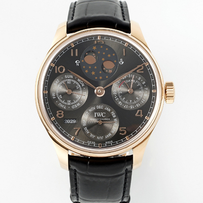 [아이더블유씨] 남성용 포루투기즈 IW503404 퍼페추얼 캘린더 더블 문 44mm 18k 로즈골드 오토매틱 무브먼트 그레이 다이얼 iwc4111