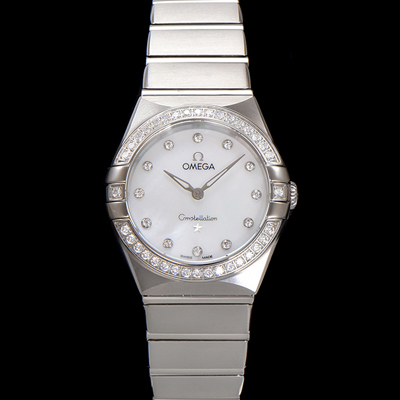[오메가] 여성용 컨스틀레이션 131.15.28.60.55.001 다이아몬드 세팅 베젤 28mm 쿼츠 무브먼트 화이트 자개 다이얼 omg0145