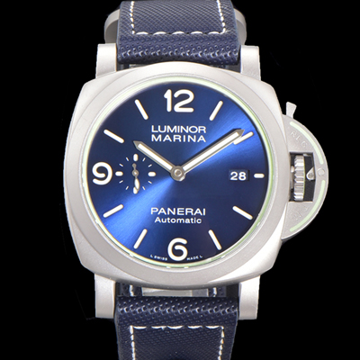 [파네라이] 남성용 루미노르 마린나 70주년 한정판 PAM01117 44미리 오토매틱 Cal.P.9010 티타늄 케이스 블루 다이얼 pan5195