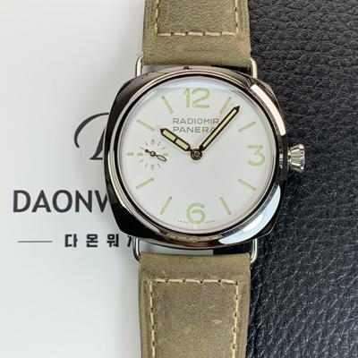 [파네라이] 남성용 라디오미르 PAM01383 오피치네 45mm 오토매틱 Cal.P.6000타입 화이트 다이얼 pan5244