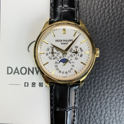 [파텍필립] 남성용 퍼페추얼 캘린더 18K 옐로우골드 5140 가죽줄 40mm 오토매틱 Cal.240 타입 화이트 다이얼 pat2242
