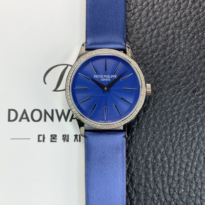 [파텍필립] 여성용 칼라트라바 4897G-001 나토천/가죽줄 33mm 오토매틱 Cal.324 타입 블루 다이얼 pat2251