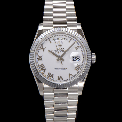 [로렉스] 남성용 New 데이데이트 m128236-0017 무게173g 플래티넘 프레지던트 36mm 오토매틱 Cal.2836-2 타입 화이트 다이얼 rol5412