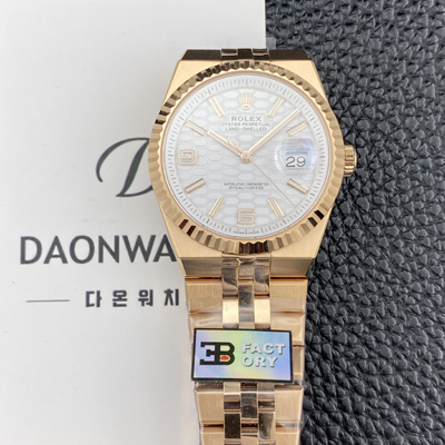 [로렉스] 남성용 랜드드웰러 m127235 플랫 주빌리 18K 로즈골드 36mm 오토매틱 Cal.7135타입 화이트 다이얼 rol5639