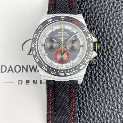 [로렉스]남성용 데이토나 DIW 포지드카본 커스텀 40미리 크로노그래프 오토매틱 Cal.4130 무브먼트 그레이 다이얼 rol5656