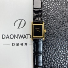 [까르띠에] 여성용 탱크 루이스 미니 WGTA0212 18K 옐우골드 24mm 가죽줄 쿼츠 무브먼트 블랙 다이얼 car69376