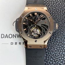 [휴블렛] 남성용 빅뱅 18K 로즈골드 투어빌론 탑재 무브먼트 스켈레톤 다이얼 hub2155