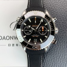 [오메가] 남성용 씨마스터 신제품 215.33.46.51.01.001 플래닛 오션 600m 코액시얼 마스터 크로노미터 45.5mm 크로노그래프 오토매틱 Cal.9900 타입 블랙 다이얼 omg0200