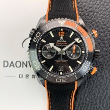 [오메가] 남성용 씨마스터 신제품 215.92.46.51.01.001 플래닛 오션 600m 코액시얼 마스터 크로노미터 45.5mm 크로노그래프 오토매틱 Cal.9900 타입 블랙 다이얼 omg0207