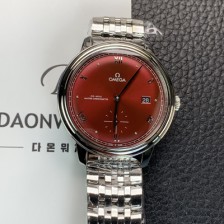 [오메가] 남성용 드빌 스몰 434.10.41.20.11.001 세컨즈 마스터 크로노미터 41mm 오토매틱 Cal.8802 타입 버건디 다이얼 omg0213