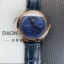 [오메가] 남성용 드빌 스몰 434.53.41.20.03.001 세컨즈 마스터 크로노미터 18K 로즈골드 41mm 오토매틱 Cal.8802 타입 블루 다이얼 omg0217