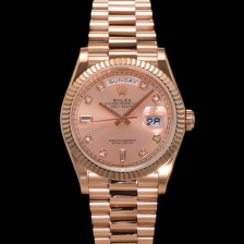 [로렉스] 남성용 New 데이데이트 m128235-0009 무게173g 18K 로즈골드 36mm 오토매틱 Cal.2836-2 타입 다이아몬드 로즈골드 다이얼 rol5403