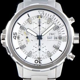 아이더블유씨 남성용 아쿠아타이머 IW376802 크로노그래프 화이트 다이얼 IWC0401 실사 이미지