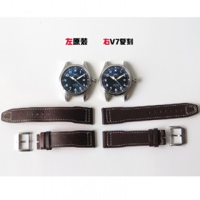 아이더블유씨 남성용 파일럿 워치 마크 XVIII IW327004 어린왕자 에디션 센트럴 해킹 세컨즈 40mm 오토매틱 무브먼트 블루 다이얼 iwc4114 실사 이미지