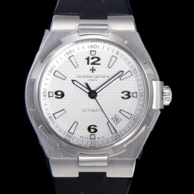 바쉐런 콘스탄틴 남성용 오버시즈 오토매틱 9015타입 42mm 러버/우레탄줄 화이트다이얼 vac32654 실사 이미지